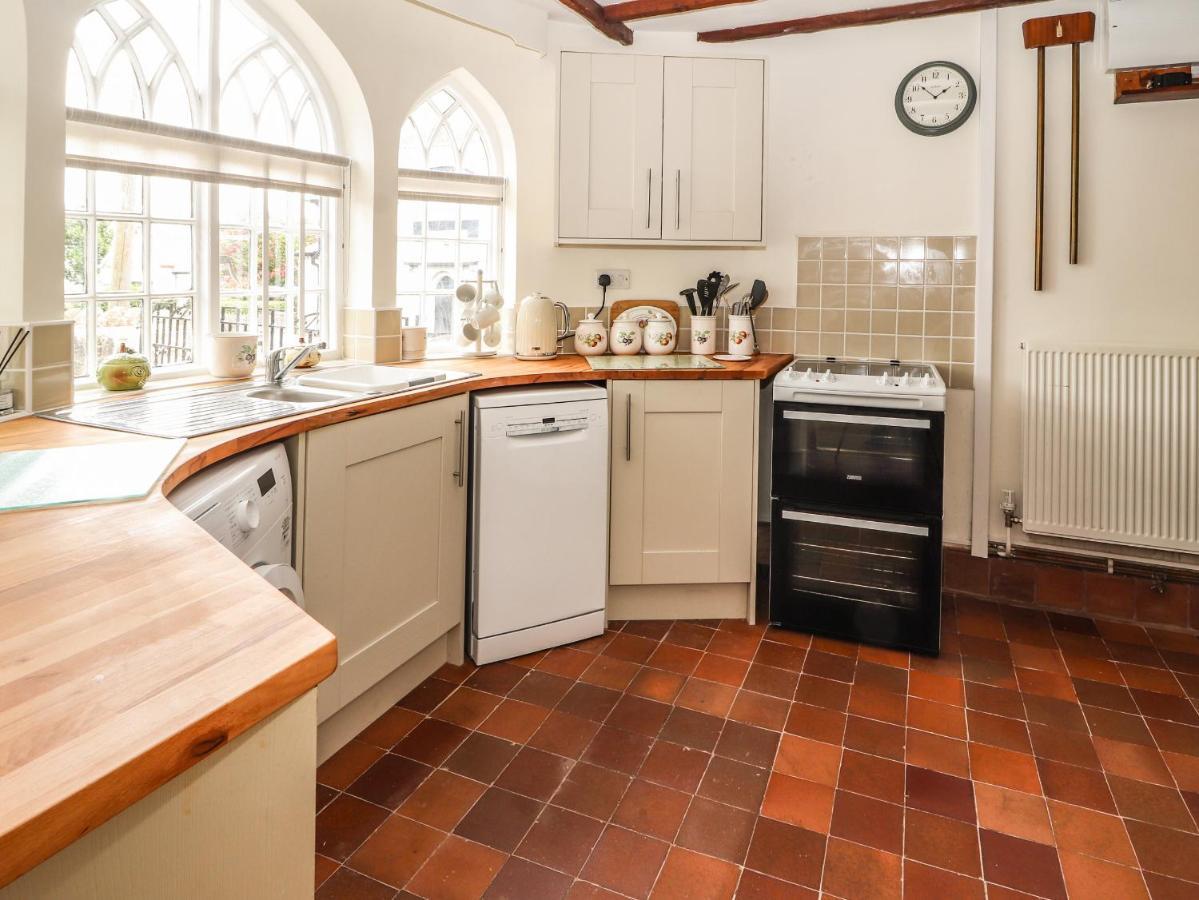 Springfield Cottage Wrexham Bagian luar foto