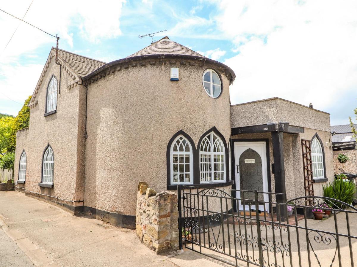 Springfield Cottage Wrexham Bagian luar foto